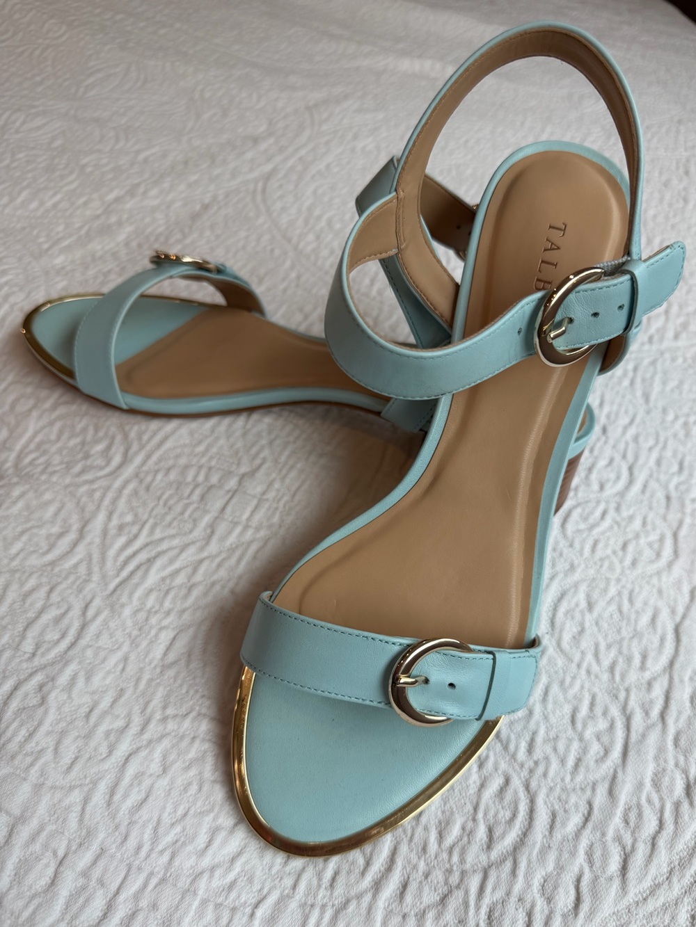 Talbots Mint Leather Buckle Sandals with Gold Trim